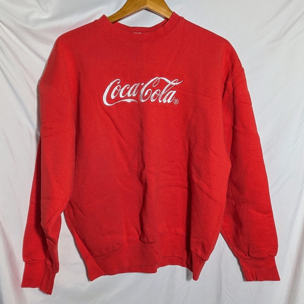 Women's Vintage Coca Cola Embroidered  Red Sweatshirt Cotton/Poly Made‎ In USA L